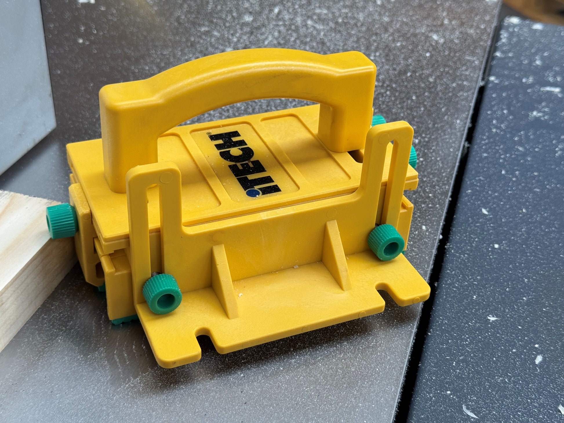 UltraSafe Woodworkers Push Block for Routers, Saws + Planers
